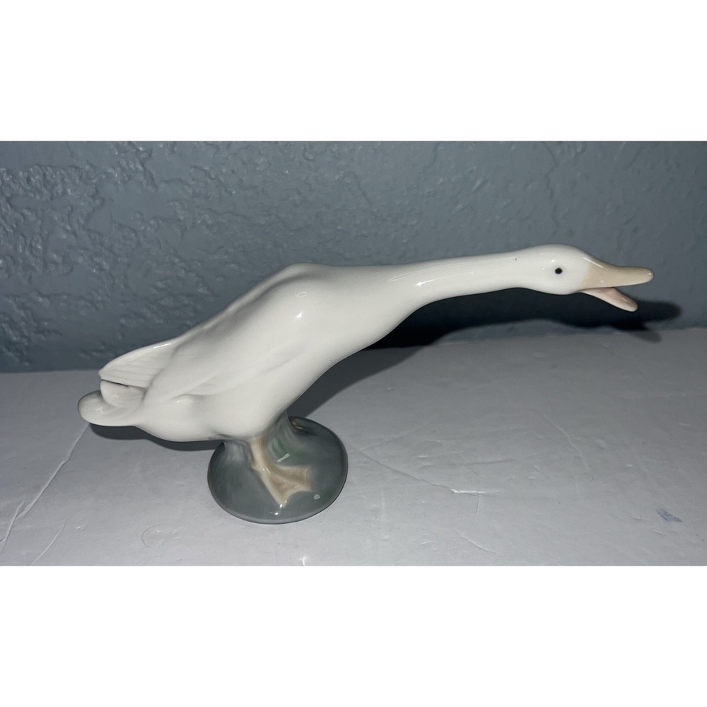 LLADRO Honking Duck Goose‎ Porcelain Figurine white Excellent Vintage
